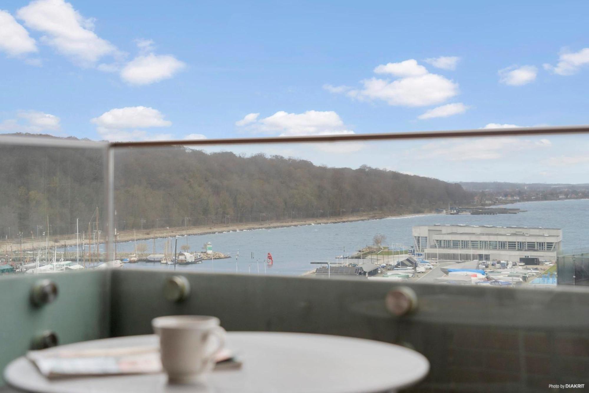Seaside With Magical Balcony View * Århus